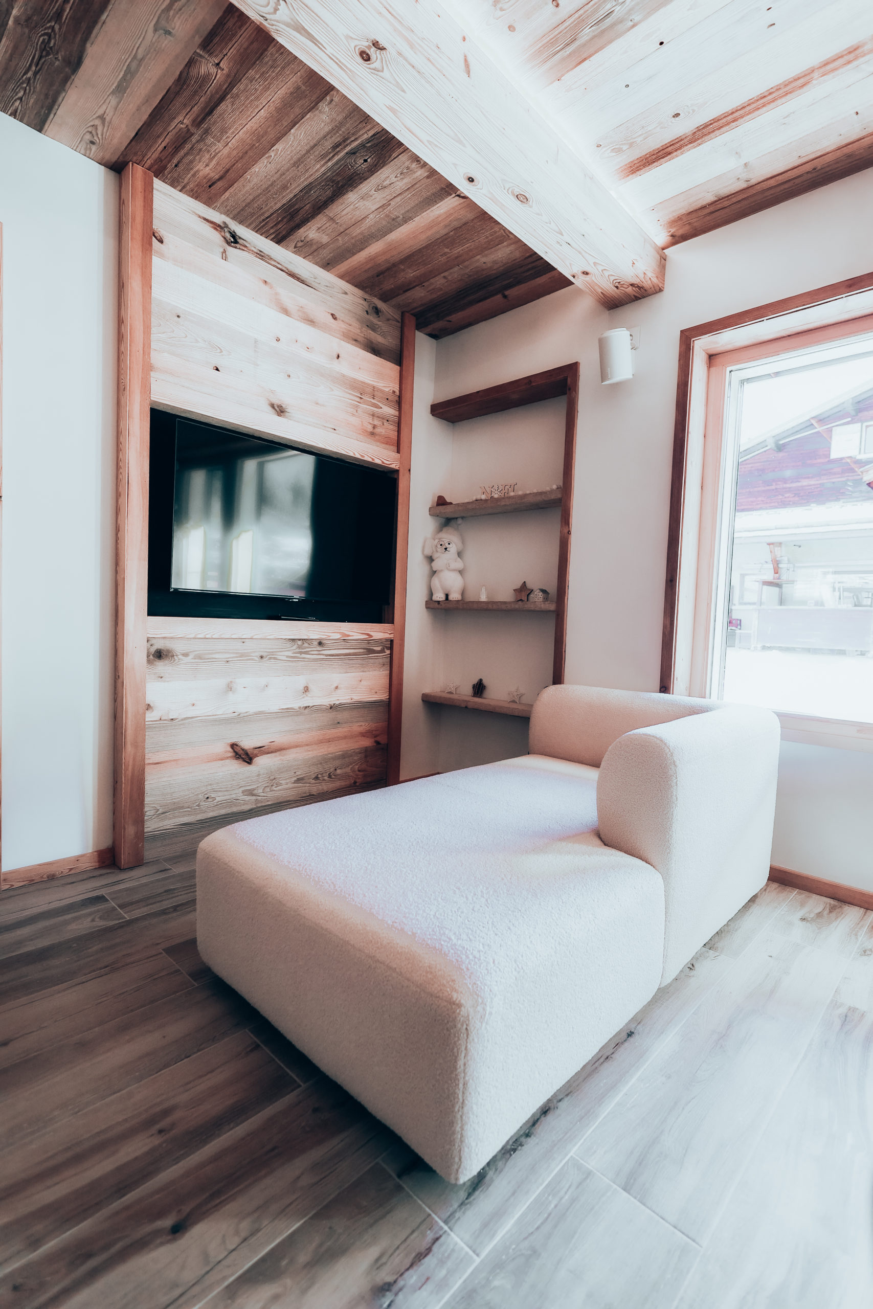 Salon et TV - Lodges du Charmieux