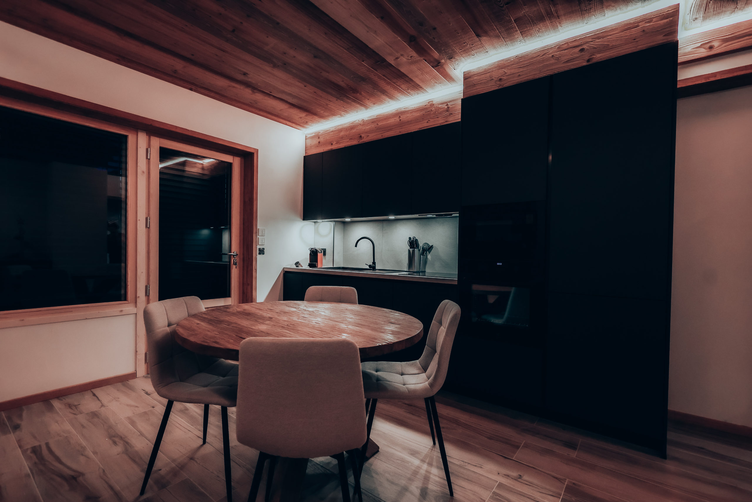 Cuisine et coin repas - Lodges du Charmieux